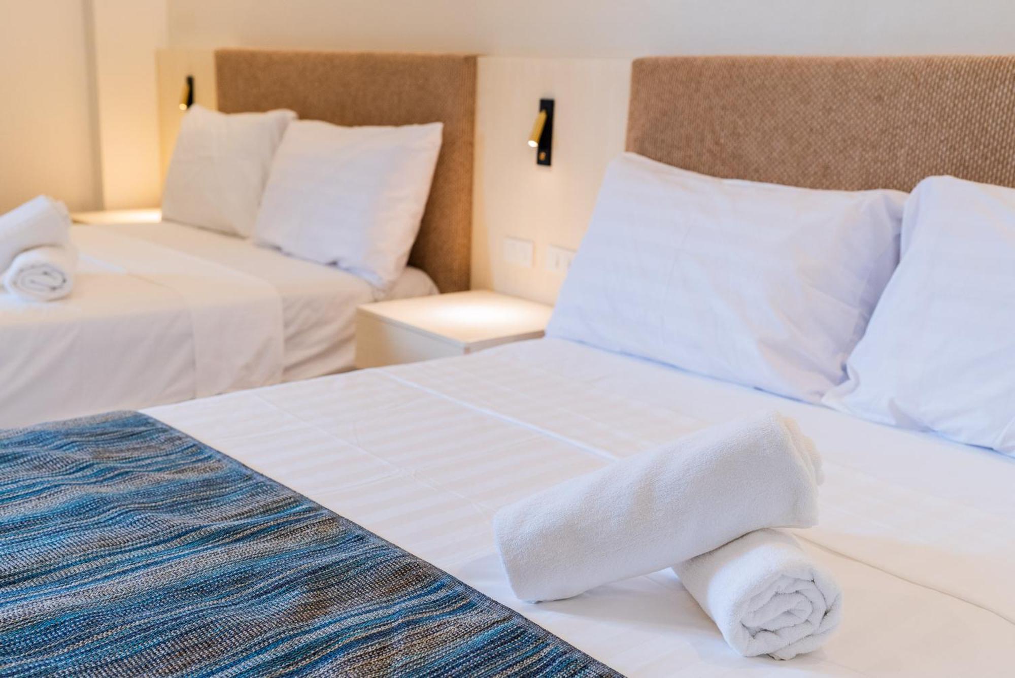 Klm Condotel 安吉利斯 外观 照片